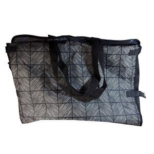 Expandable Travel Garment Bag With Multiple Compartments & Hanger Hook